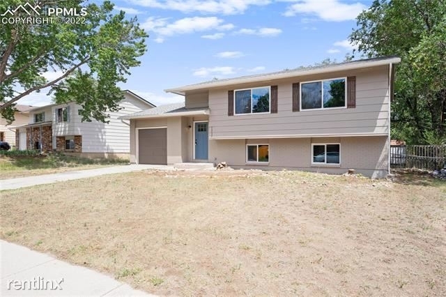 1217r Commanchero Drive - Photo 3