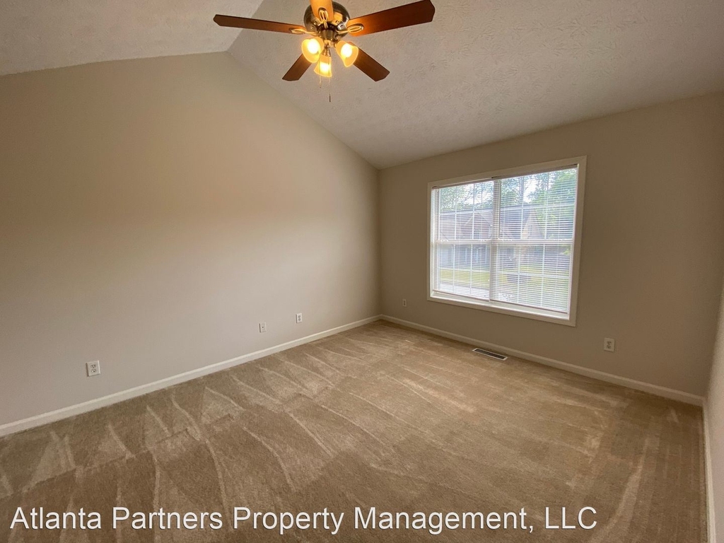 405 Padens Valley Court - Photo 9