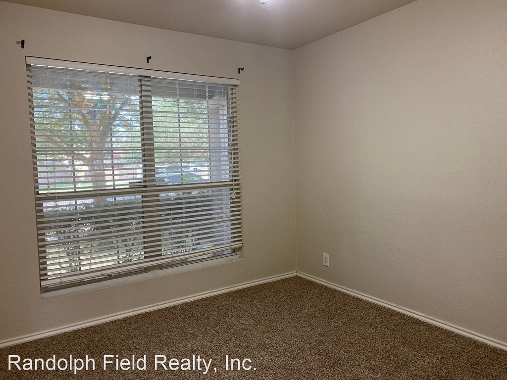 228 Canyon Vista - Photo 1