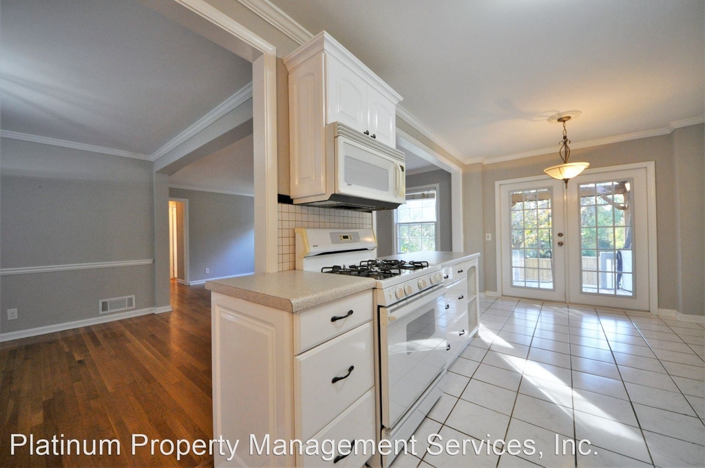 5614 Chamblee Dunwoody Rd - Photo 12