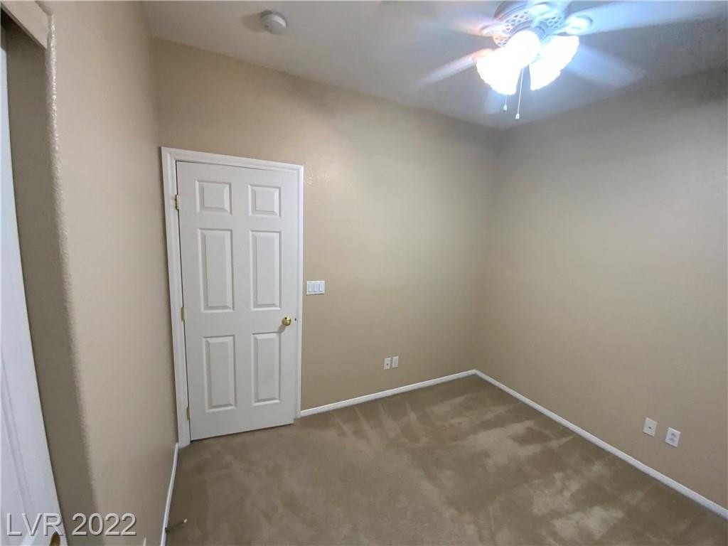 9519 Cabot Falls Avenue - Photo 11