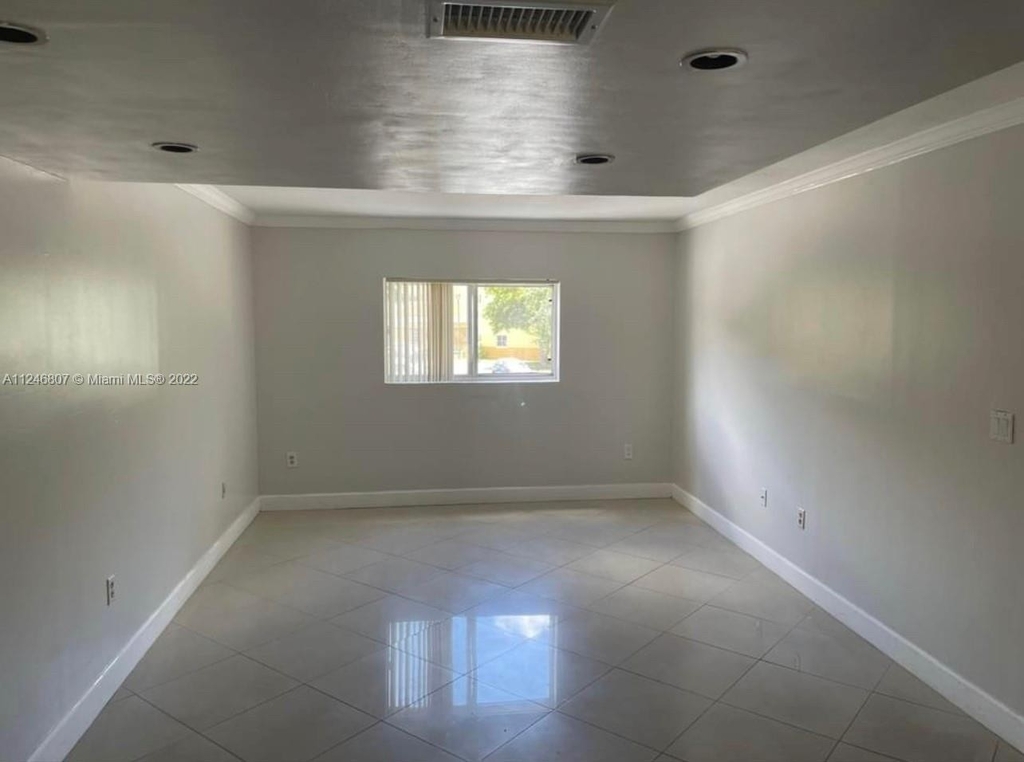 8240 Sw 149th Ct - Photo 4