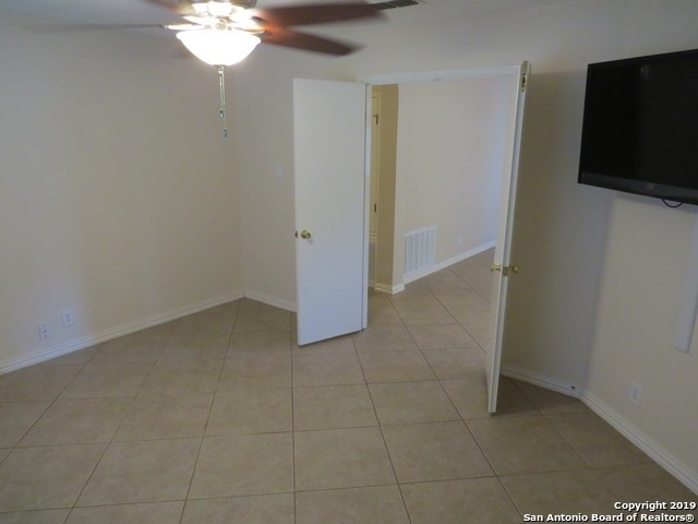 3540 Peachtree Ln - Photo 12