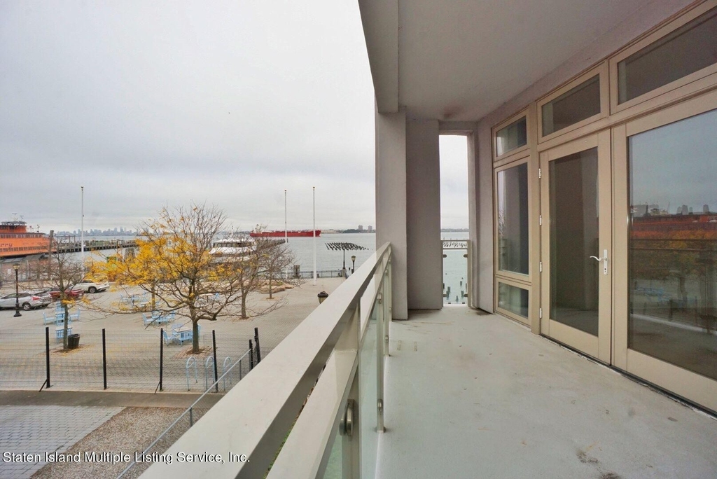 90 Bay St Landing - Photo 44