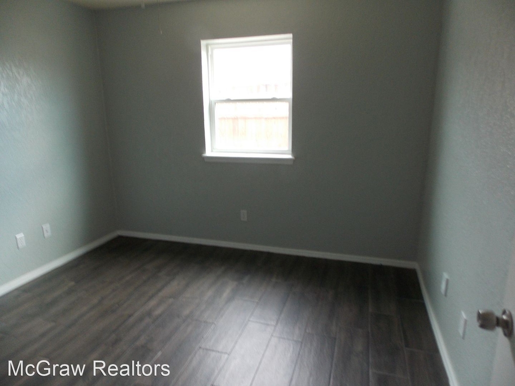 9513 Nichols Rd. - Photo 11