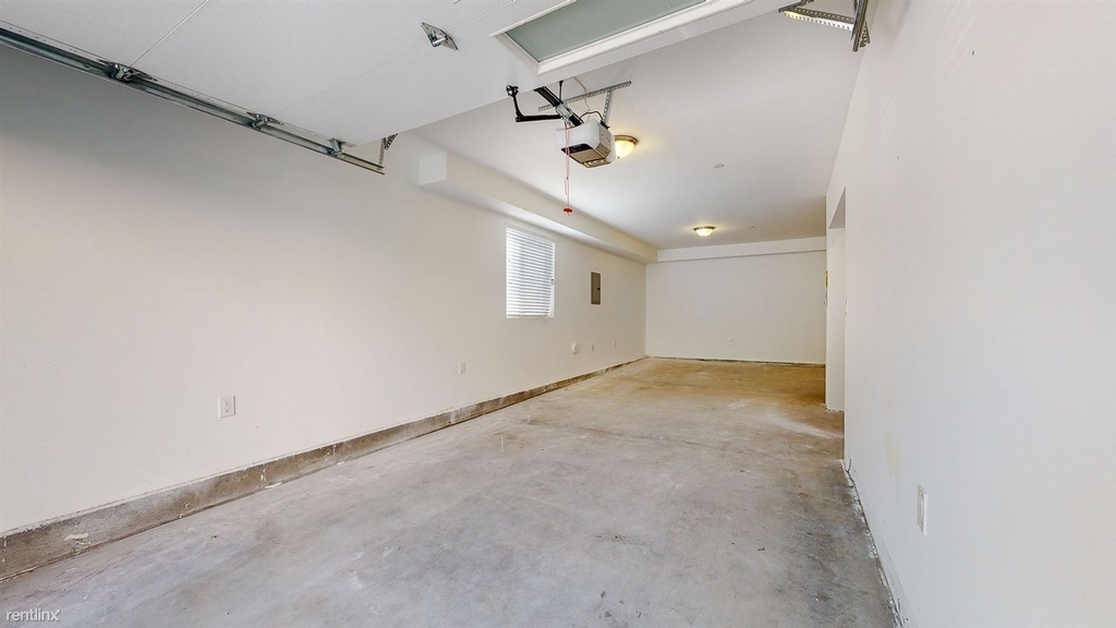 4454 Turquoise Street - Photo 18