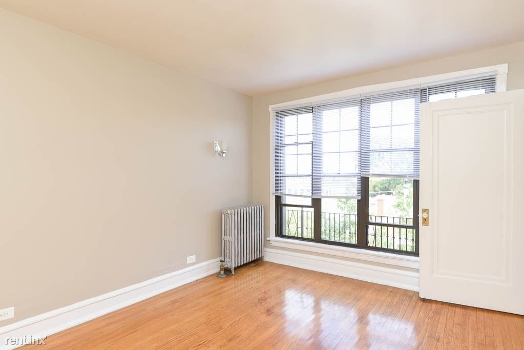 1749 W. Devon, Unit 4 - Photo 8