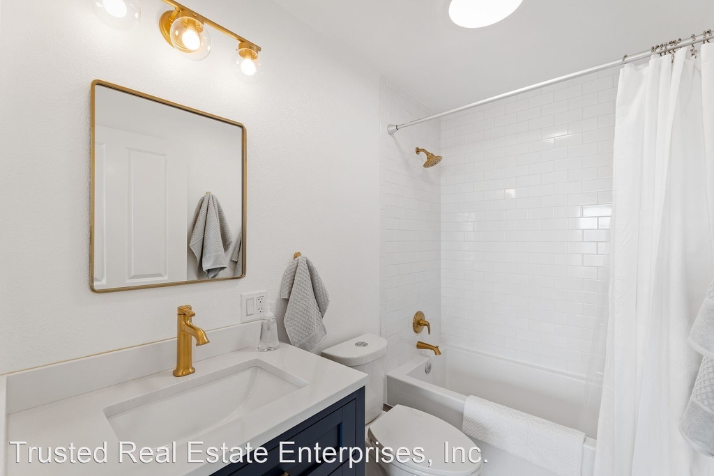 436 Poli Street #402 - Photo 10