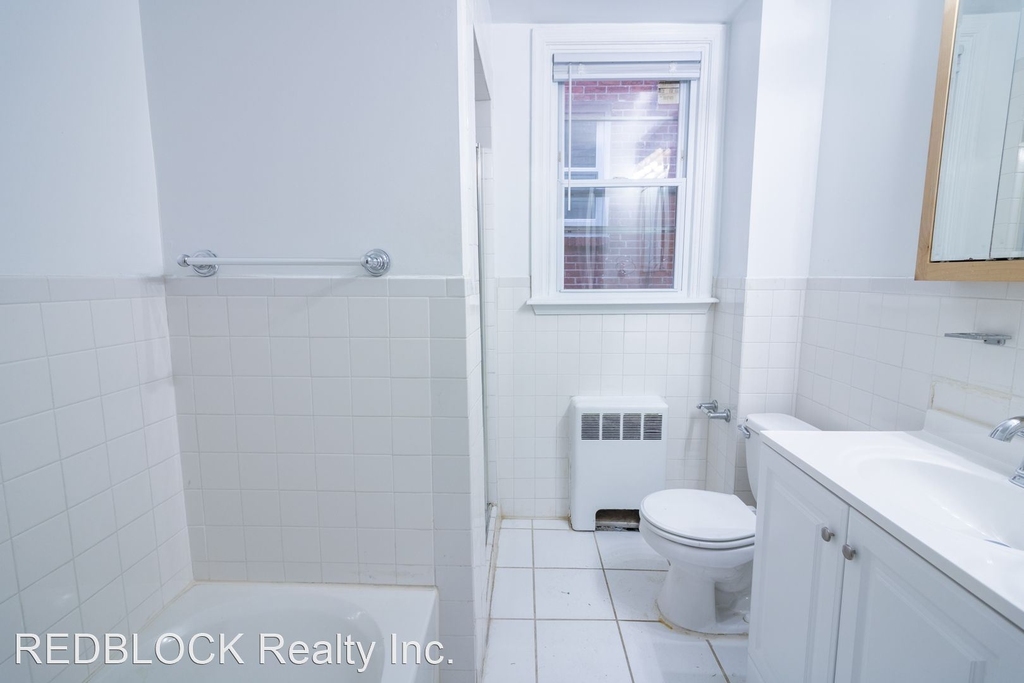 5963 Woodcrest Ave - Photo 8