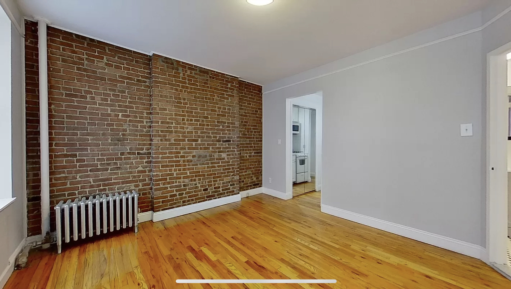 324 East 61st Street - Photo 1