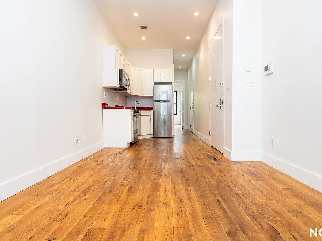 184 Suydam Street - Photo 4