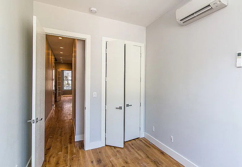 184 Suydam Street - Photo 7