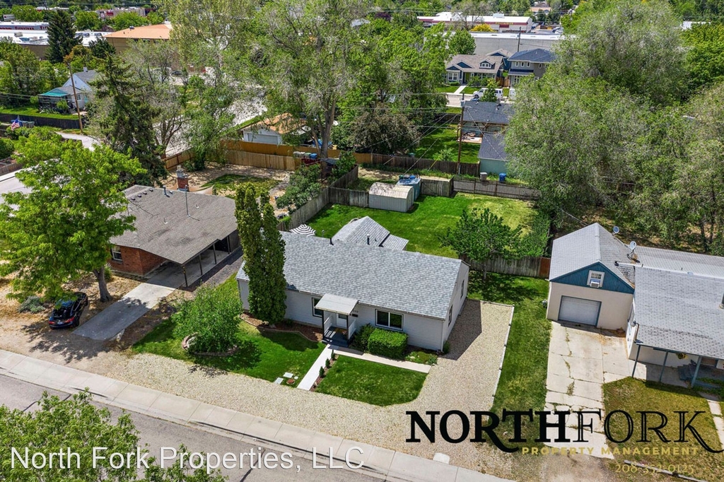 2043 S Leadville Ave - Photo 40