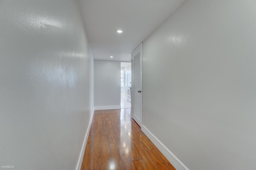 18051 Biscayne Blvd Apt 1104 - Photo 11