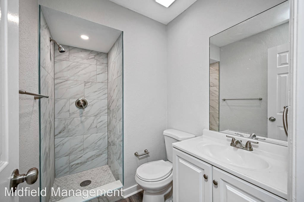 500 Saint Michaels Way - Photo 6