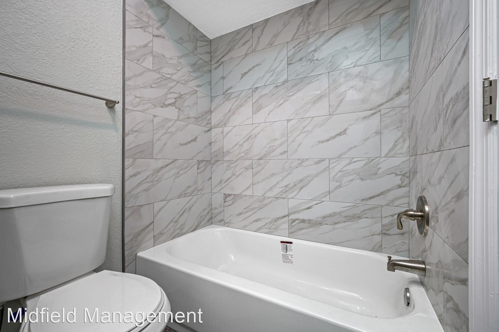 500 Saint Michaels Way - Photo 5