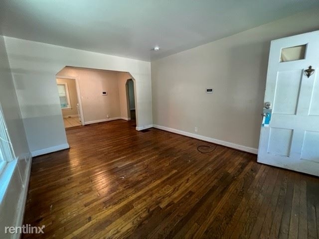 121 N 45th St - Photo 5