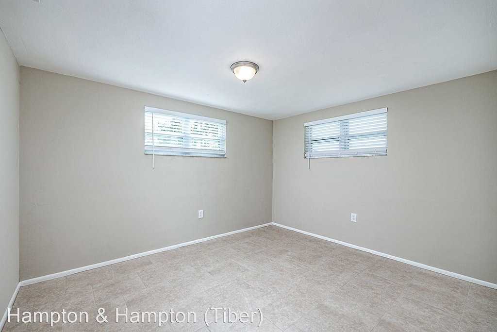 11715 Enterprise Drive - Photo 22