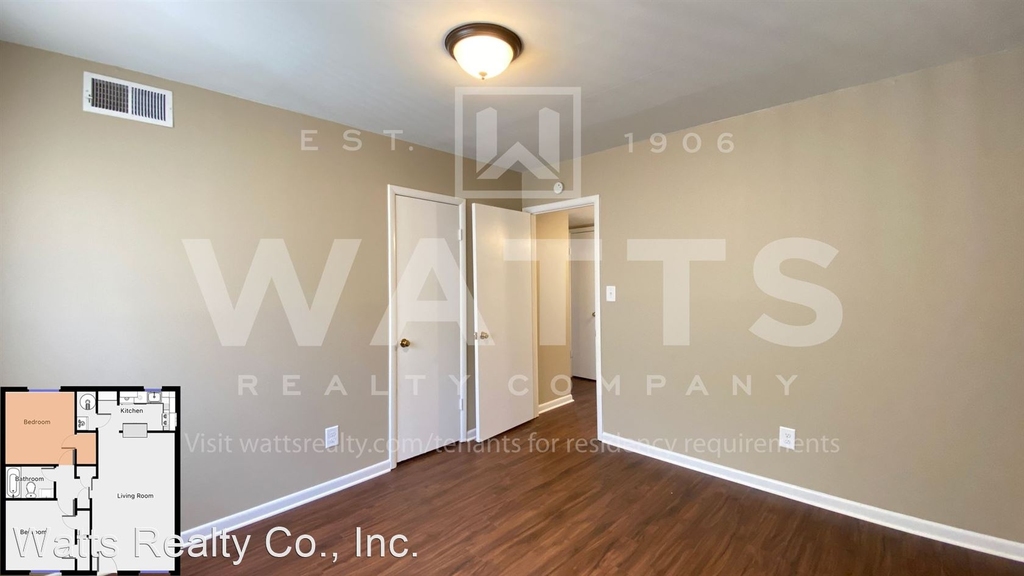 8909 Parkway East - Photo 21