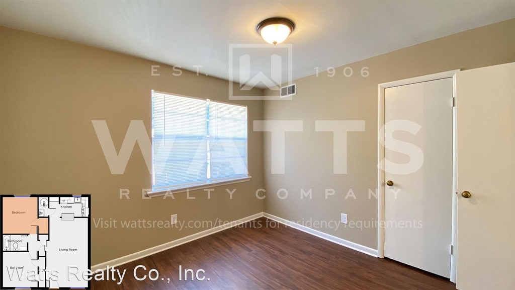 8909 Parkway East - Photo 23