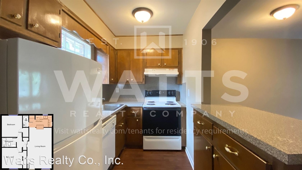 8909 Parkway East - Photo 10