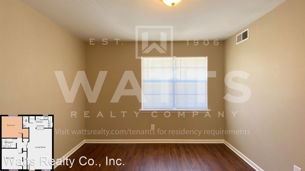 8909 Parkway East - Photo 24