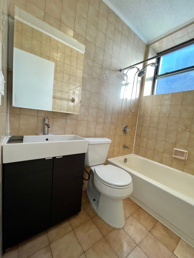 301 East 110th Street - Photo 11