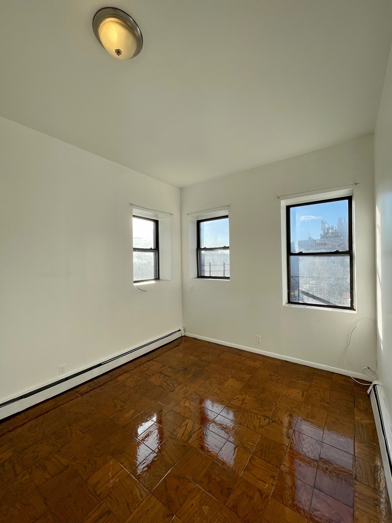 301 East 110th Street - Photo 6