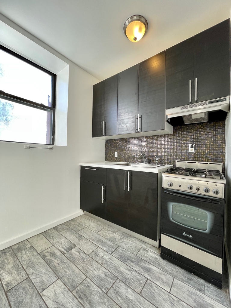 301 East 110th Street - Photo 1