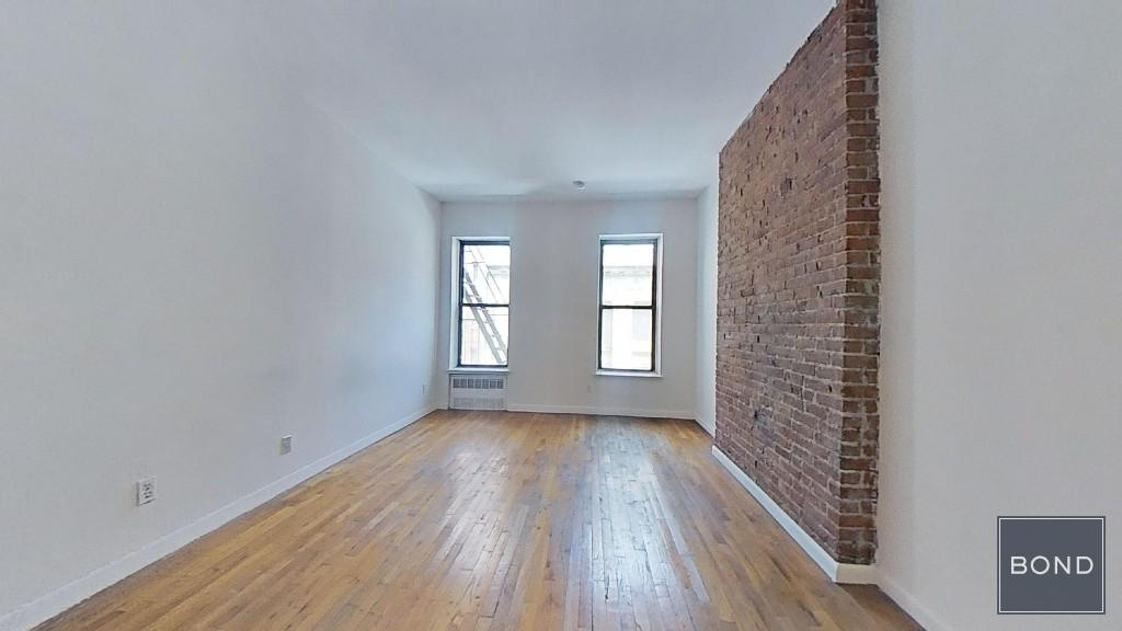 212 East 85th Street - Photo 2