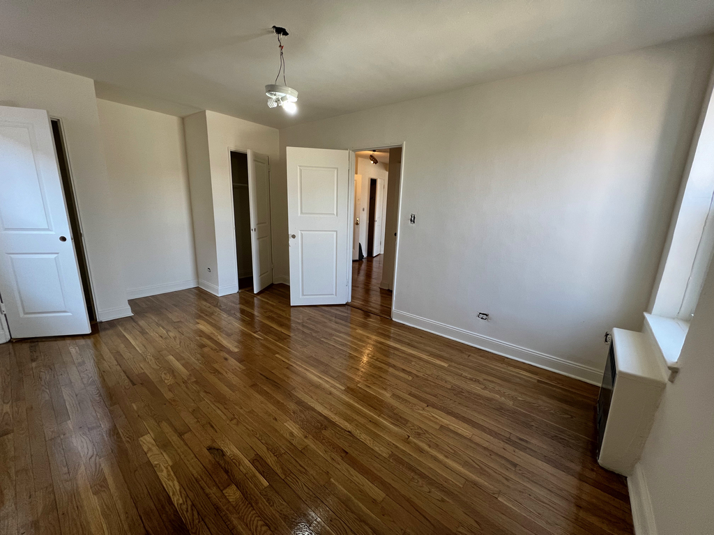 2681 West 2nd Street - Photo 4