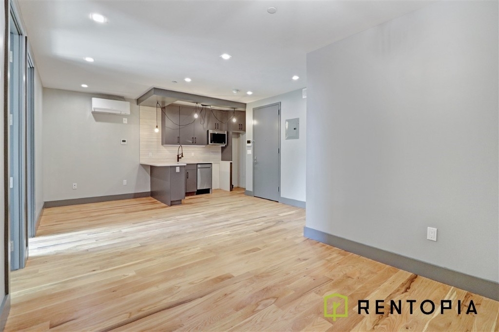 183 Ainslie Street - Photo 1