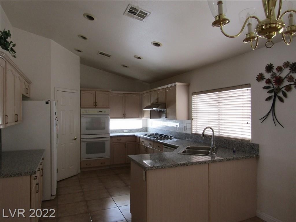 3273 Cambridgeshire Street - Photo 14