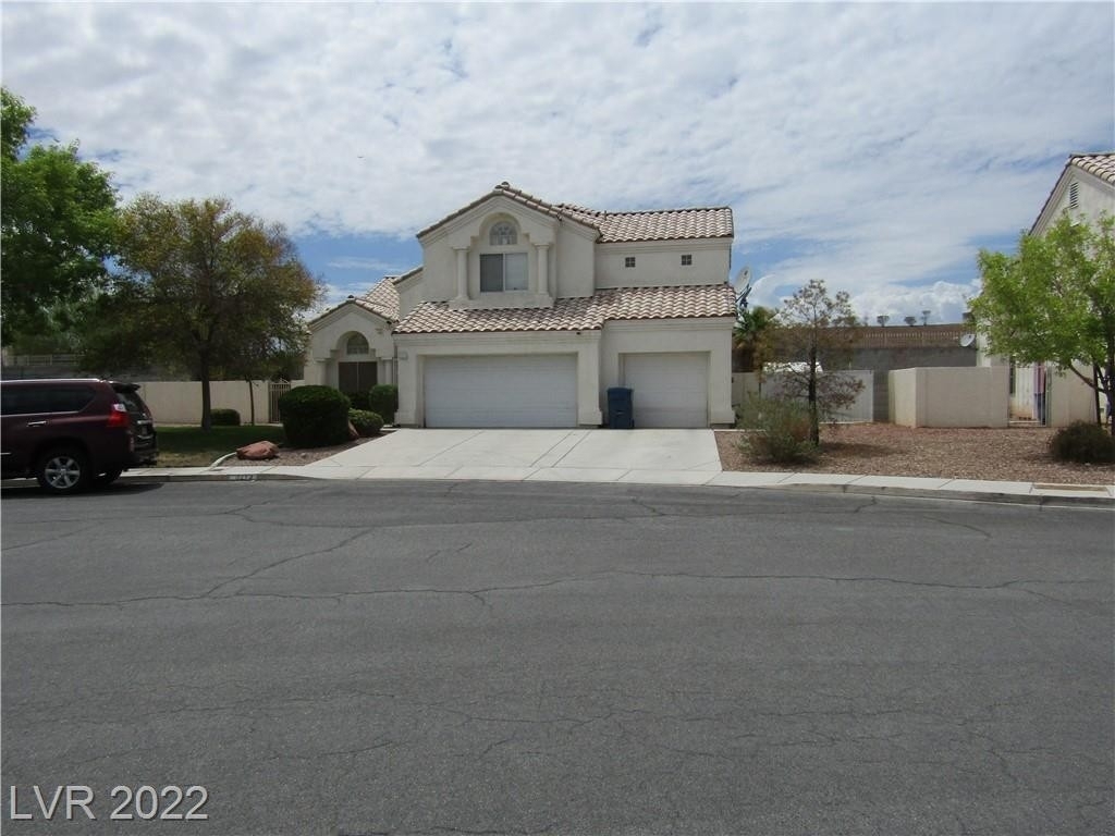 3273 Cambridgeshire Street - Photo 0