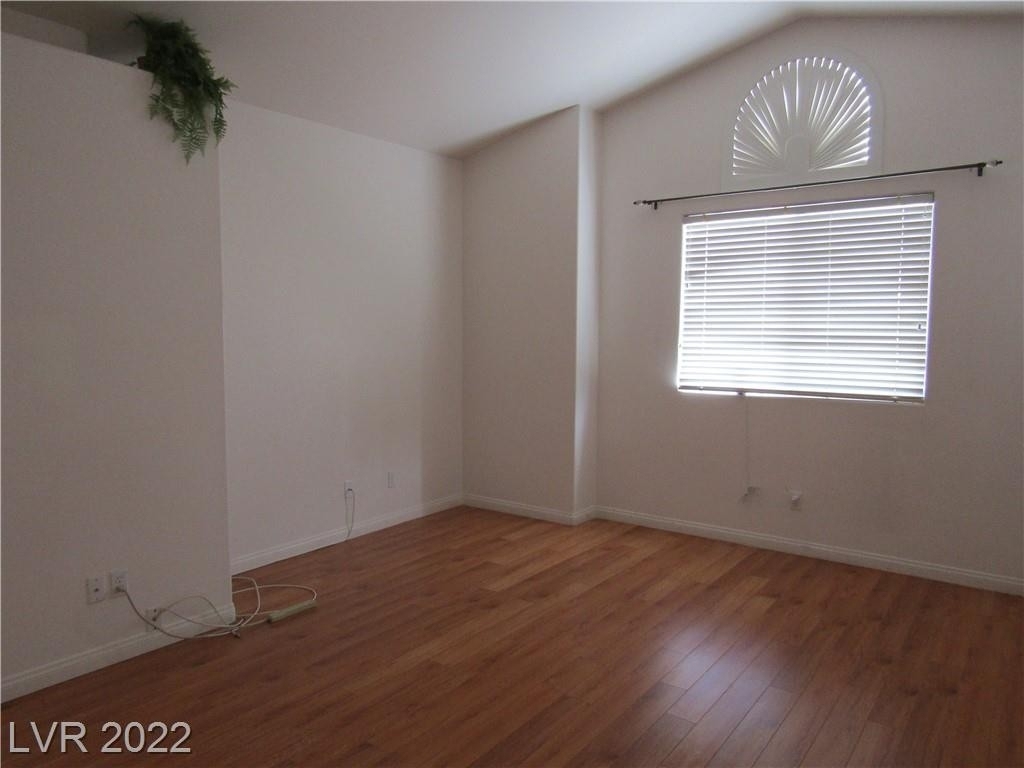 3273 Cambridgeshire Street - Photo 31