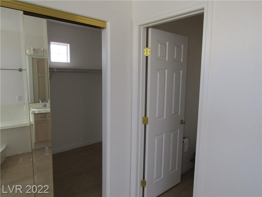 3273 Cambridgeshire Street - Photo 37