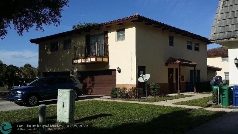 8877 Nw 28th Dr - Photo 0