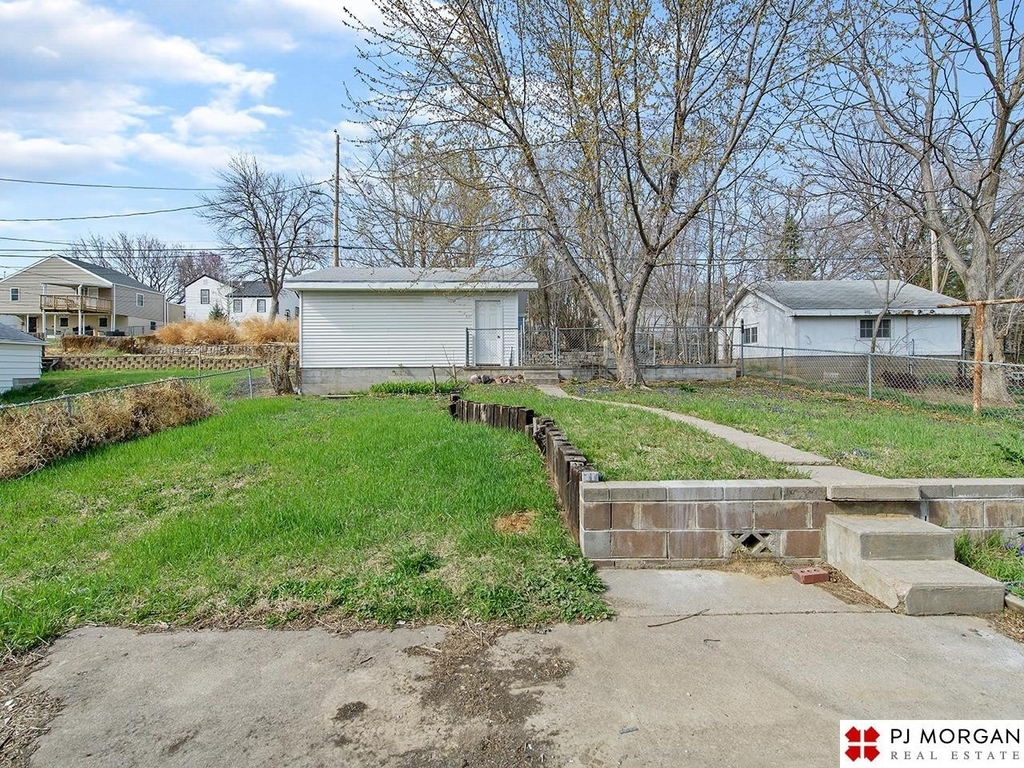 5824 Frances Street - Photo 17