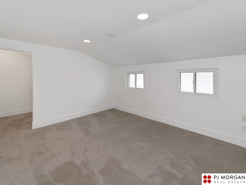 5824 Frances Street - Photo 14