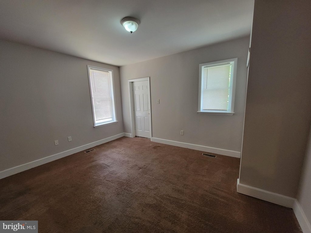 5719 Spruce Street - Photo 21