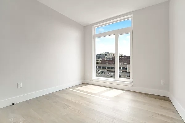 81 West 118th Street - Photo 6