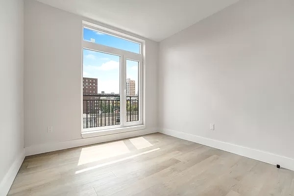 81 West 118th Street - Photo 4