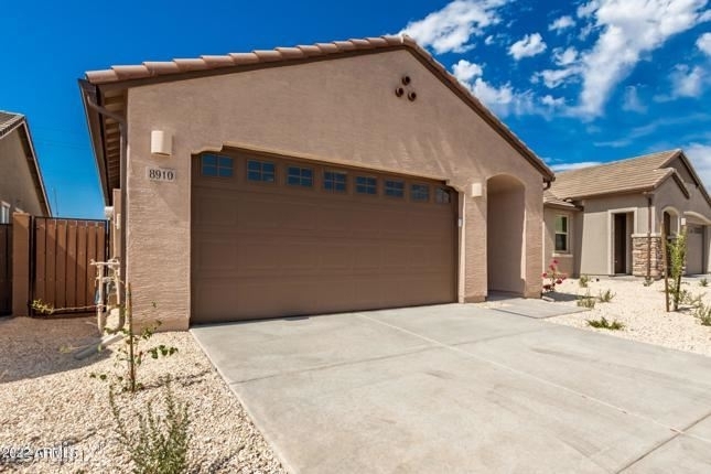 8910 W Palo Verde Drive - Photo 2