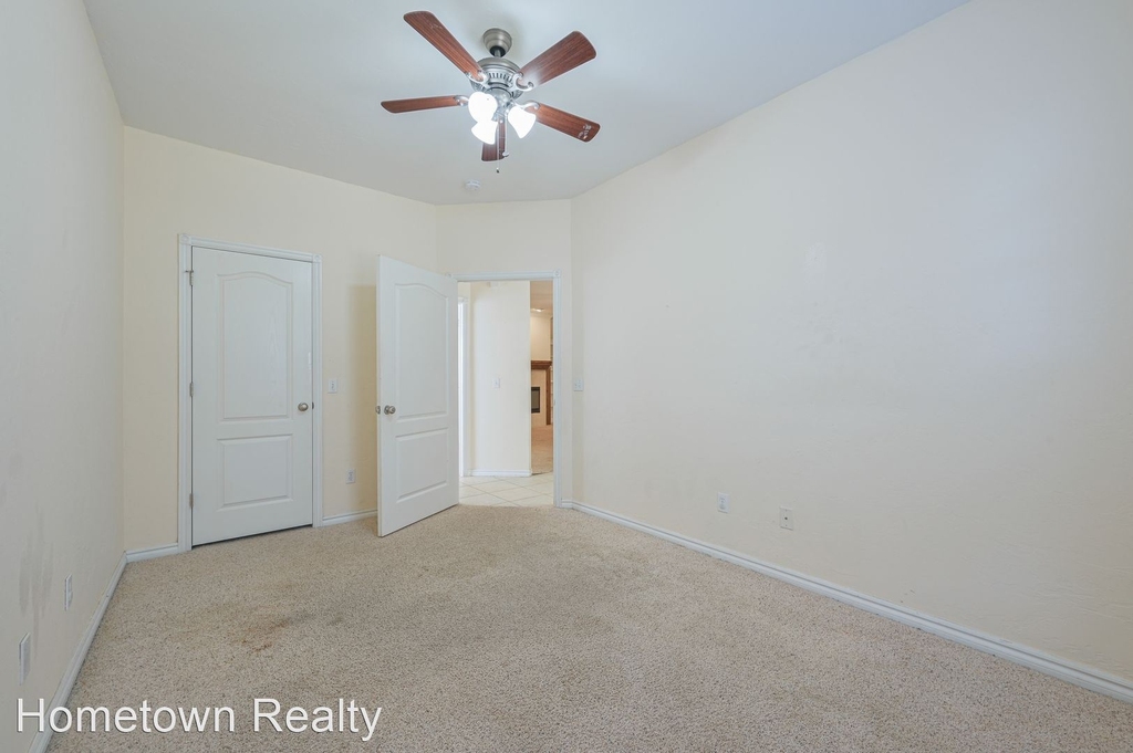 11317 Nw 121st Place - Photo 19
