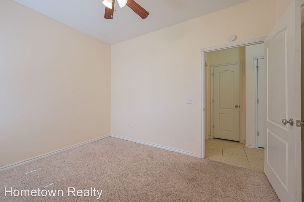 11317 Nw 121st Place - Photo 23
