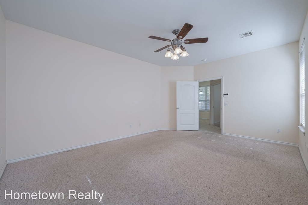11317 Nw 121st Place - Photo 12