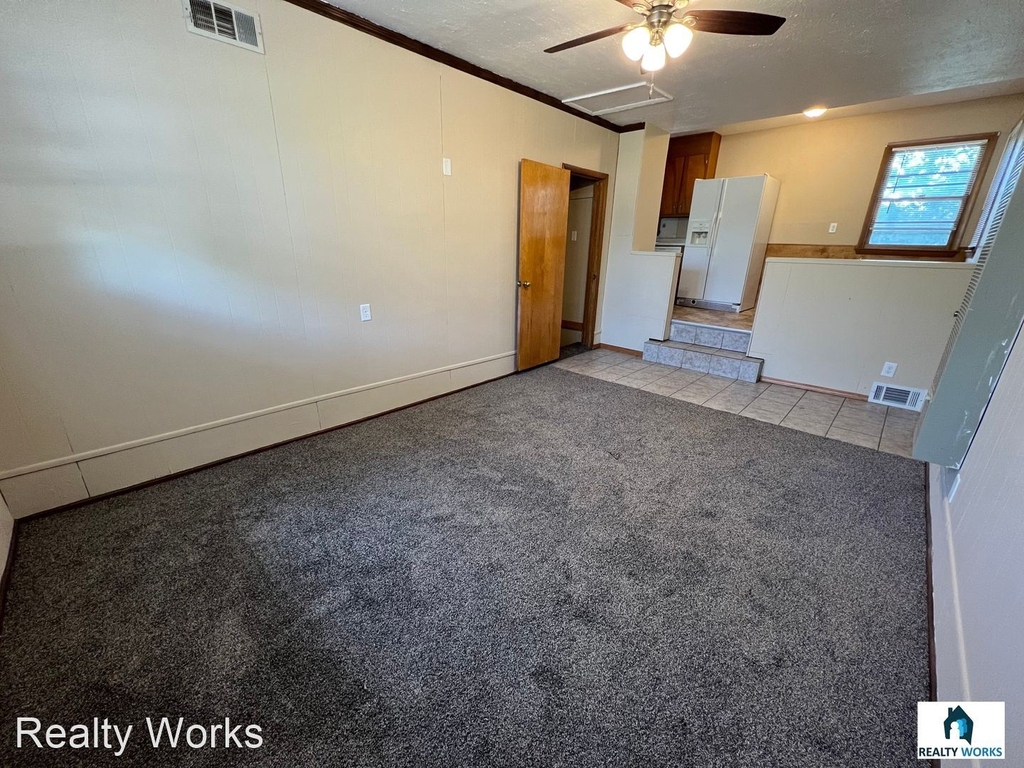 6009 Vine Street - Photo 7