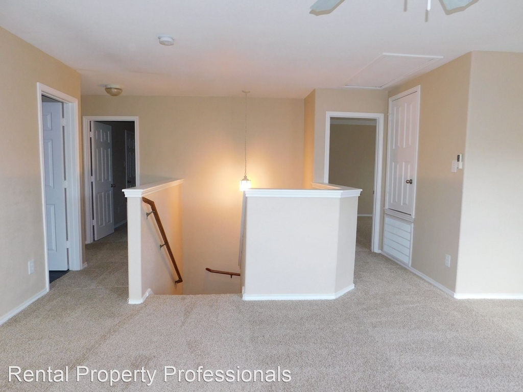 10386 Oakwood Crest - Photo 13