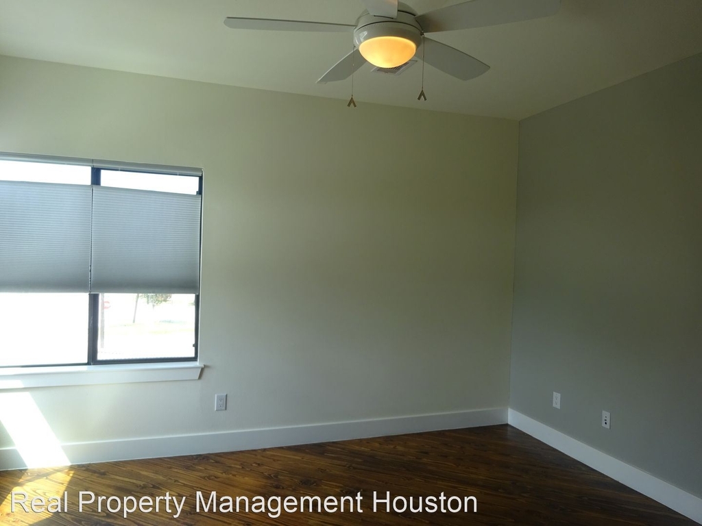 2301 Webster Street - Photo 13