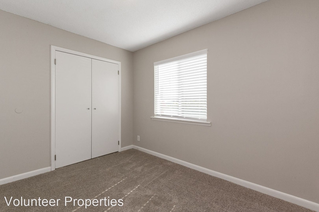 138 W Concord Dr Unit D - Photo 18